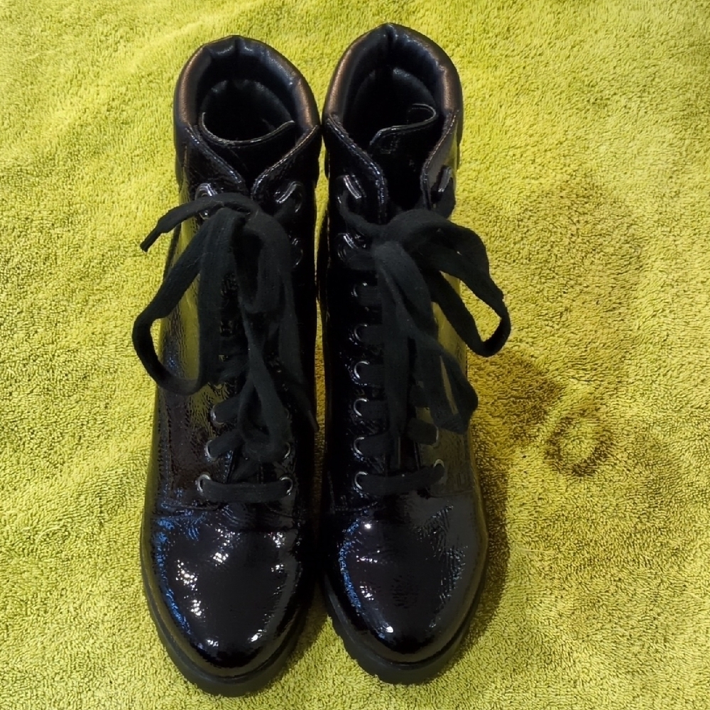 Le Chateau Black Ankle Boots